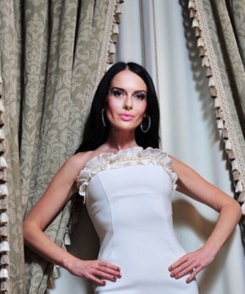 Опыт подсказывает мне, как тебя удовлетворить и дарить наслаждение. Мои услуги незабываемы и разнообразны - классический секс, оральные ласки, массаж, легкая доминация. Также люблю экспериментировать, может быть, ты мне расскажешь свои сокровенные желания? У меня есть фото, которые подарят тебе предвкушение незабываемых встреч в Москве. Поверь, наши встречи будут окутаны загадкой и страстью. Жду тебя, чтобы погрузиться в мир наслаждения! ✨💫⚡️💋🌹🔥🌟 6968, 35 лет